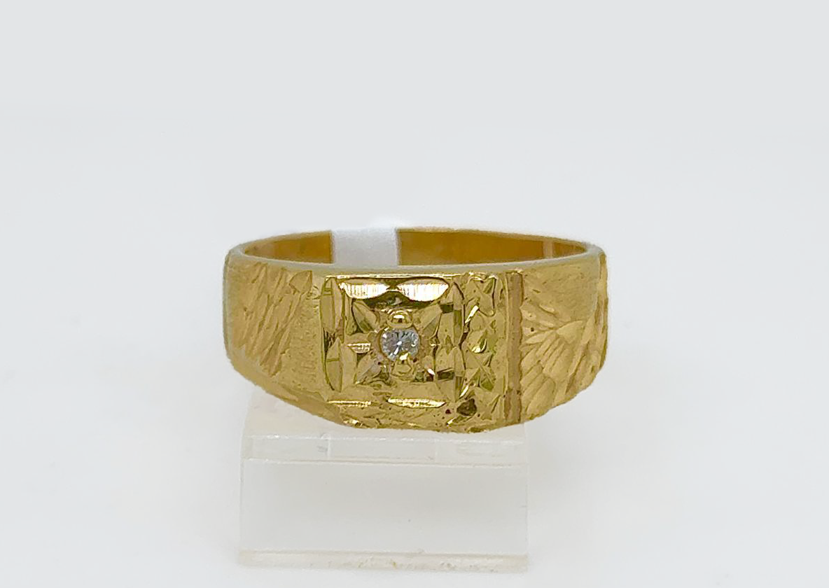 Gold Gent Wedding Ring