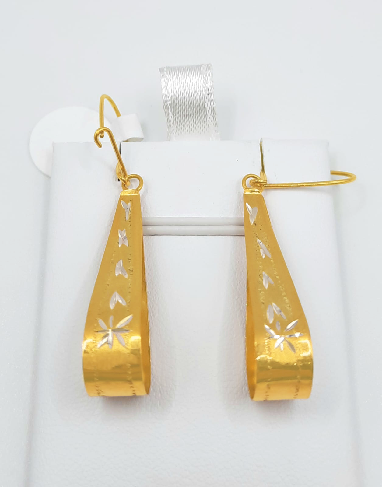 Gold Hanging Earring