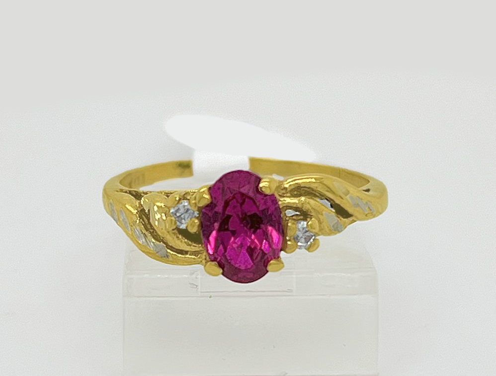 Gold Ladie Ring