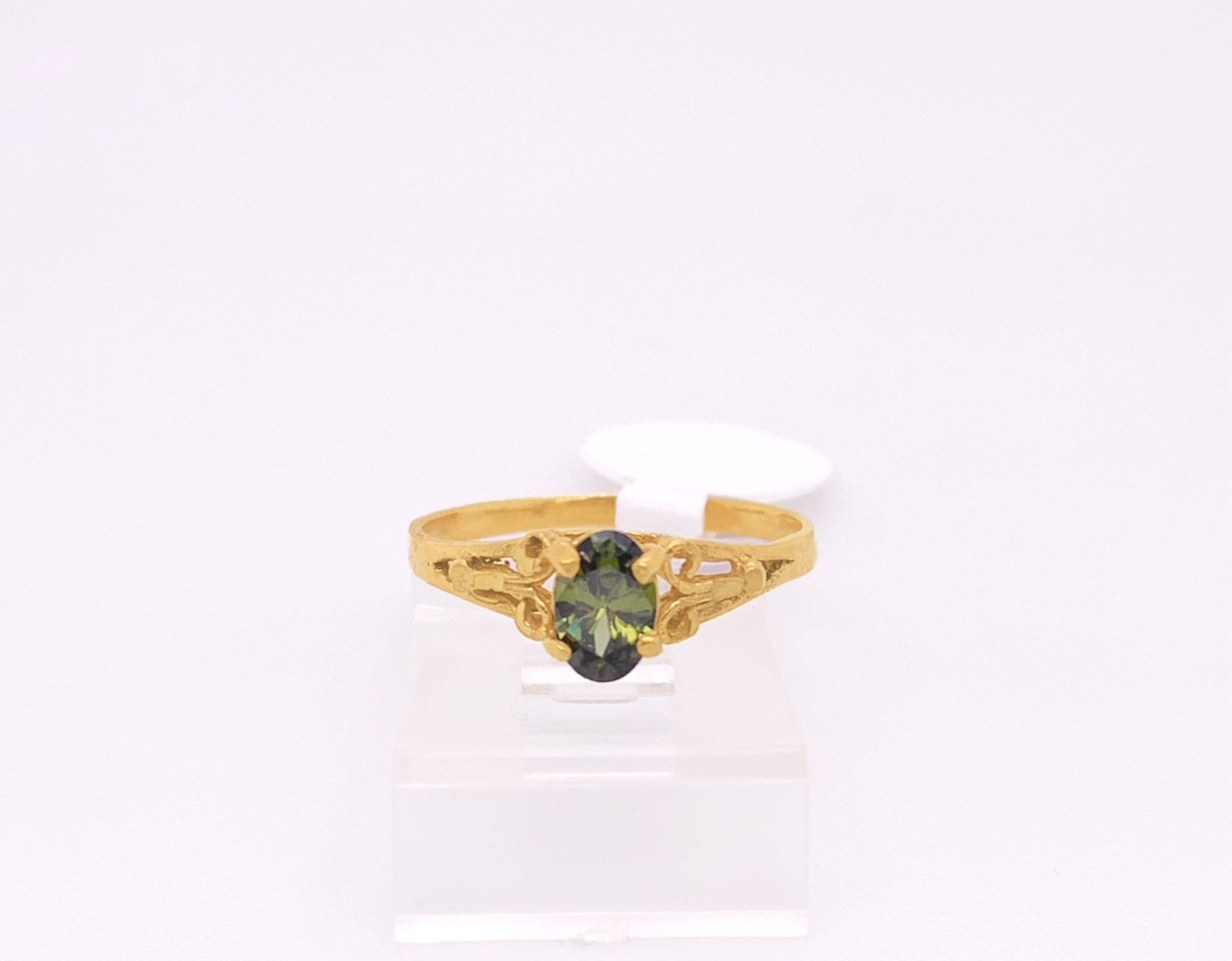 Gold Ladie Ring