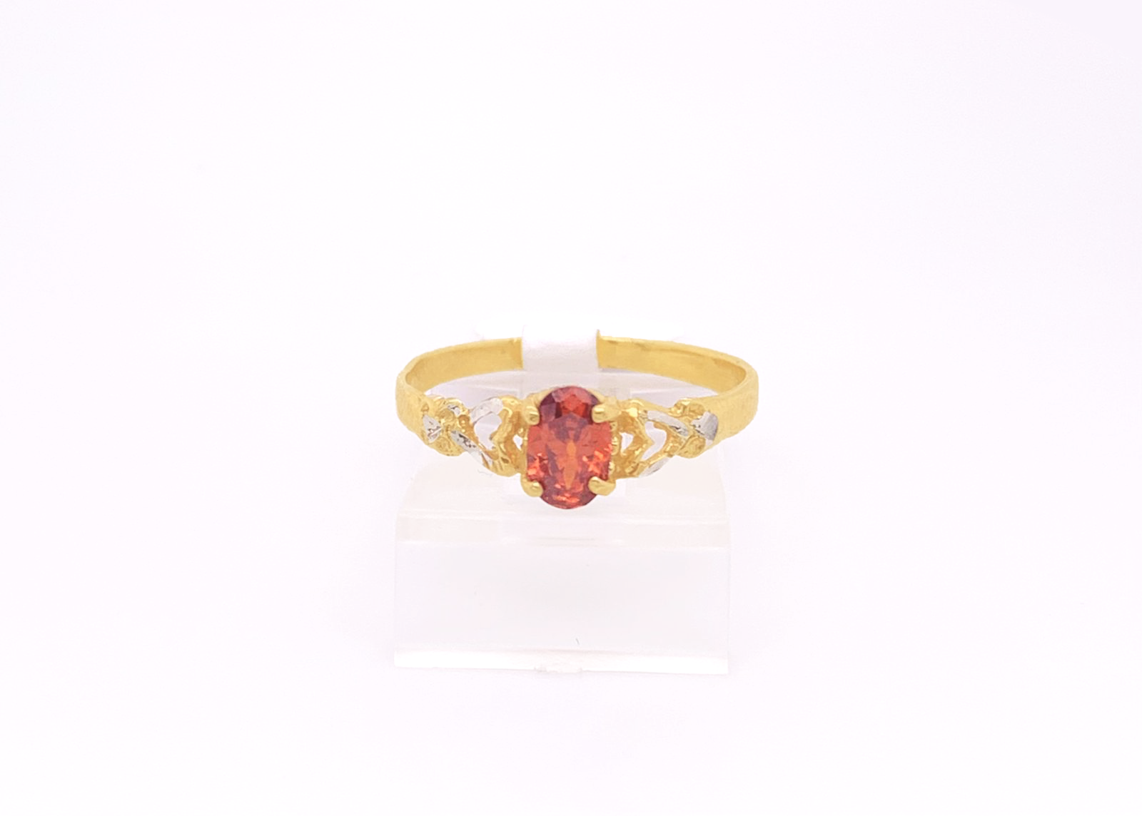 Gold Ladie Ring