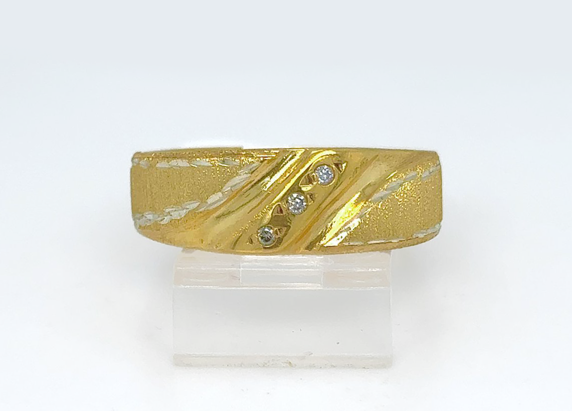 Gold Gent Wedding Ring