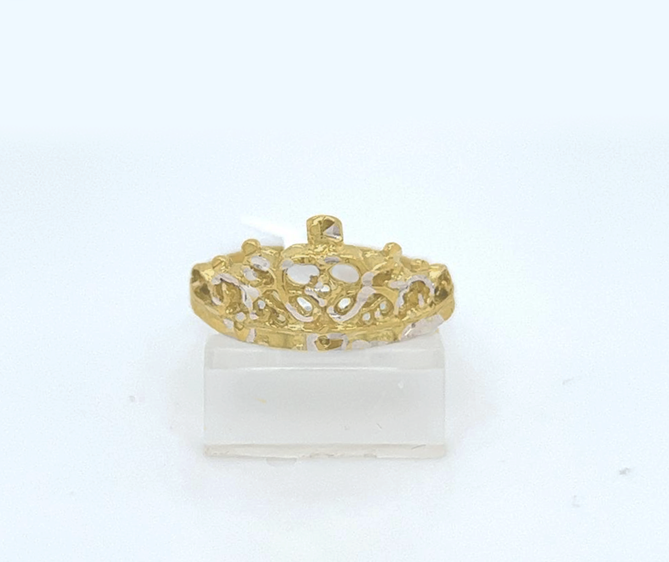 Gold Ladie Ring