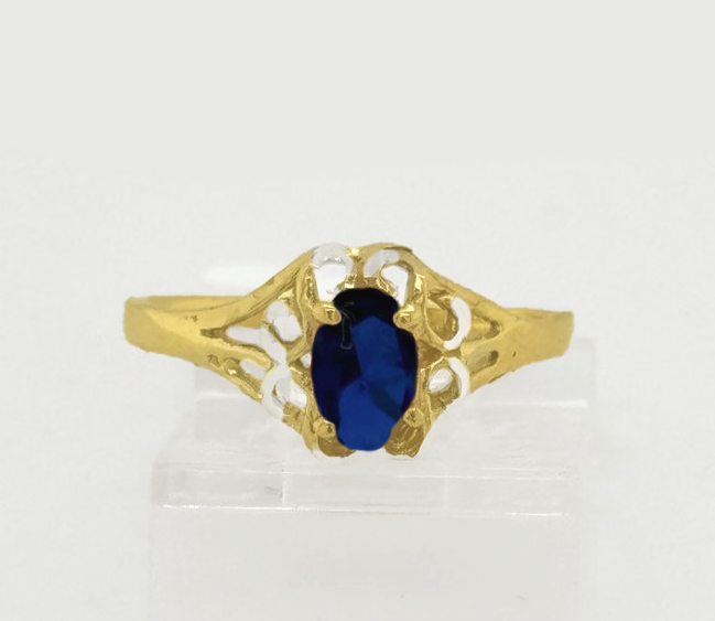 Gold Ladie Ring