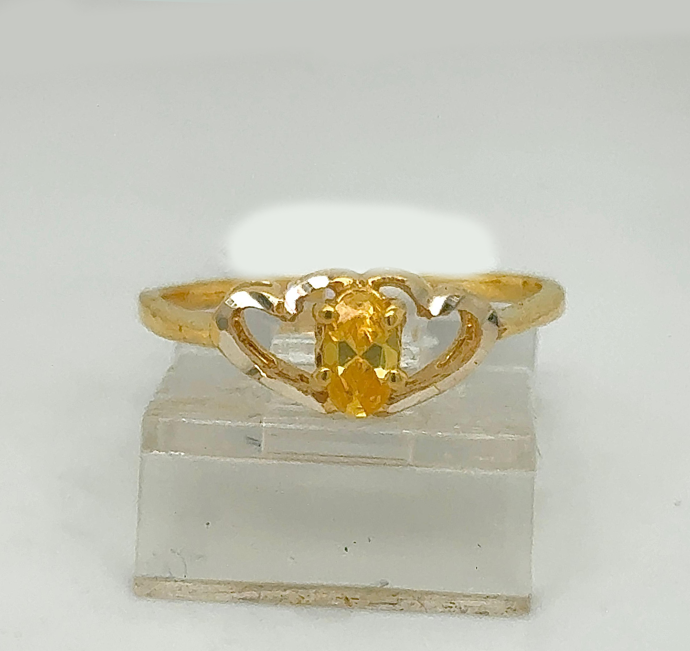 Gold Ladie Ring