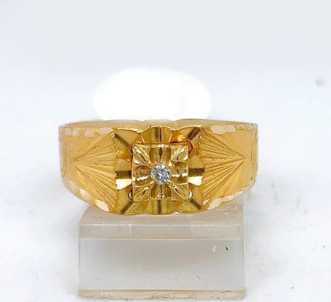 Gold Gent Wedding Ring