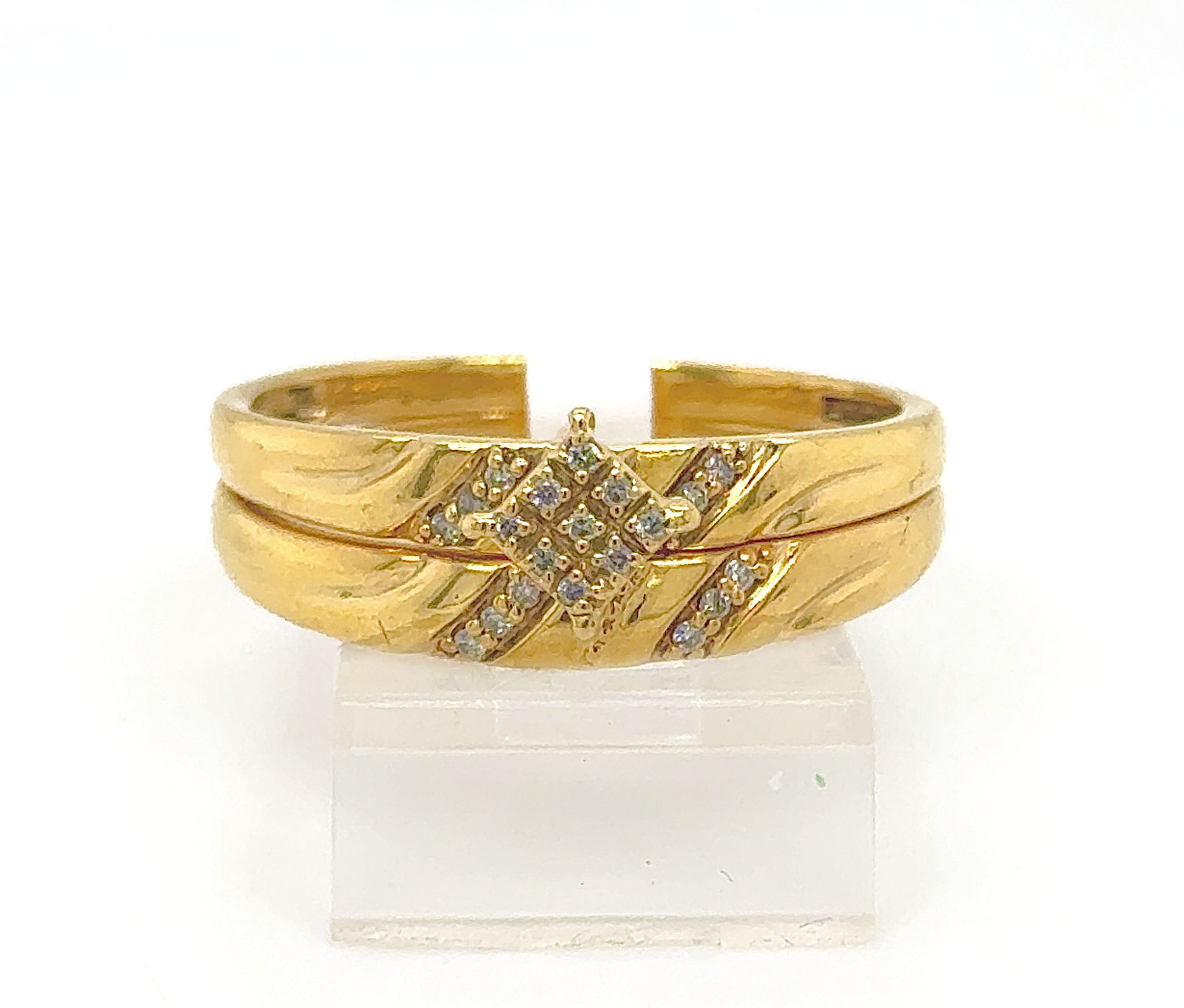 2PC Gold Wedding Ring