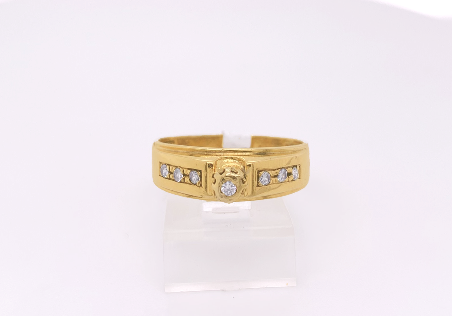 Gold Ladie Ring