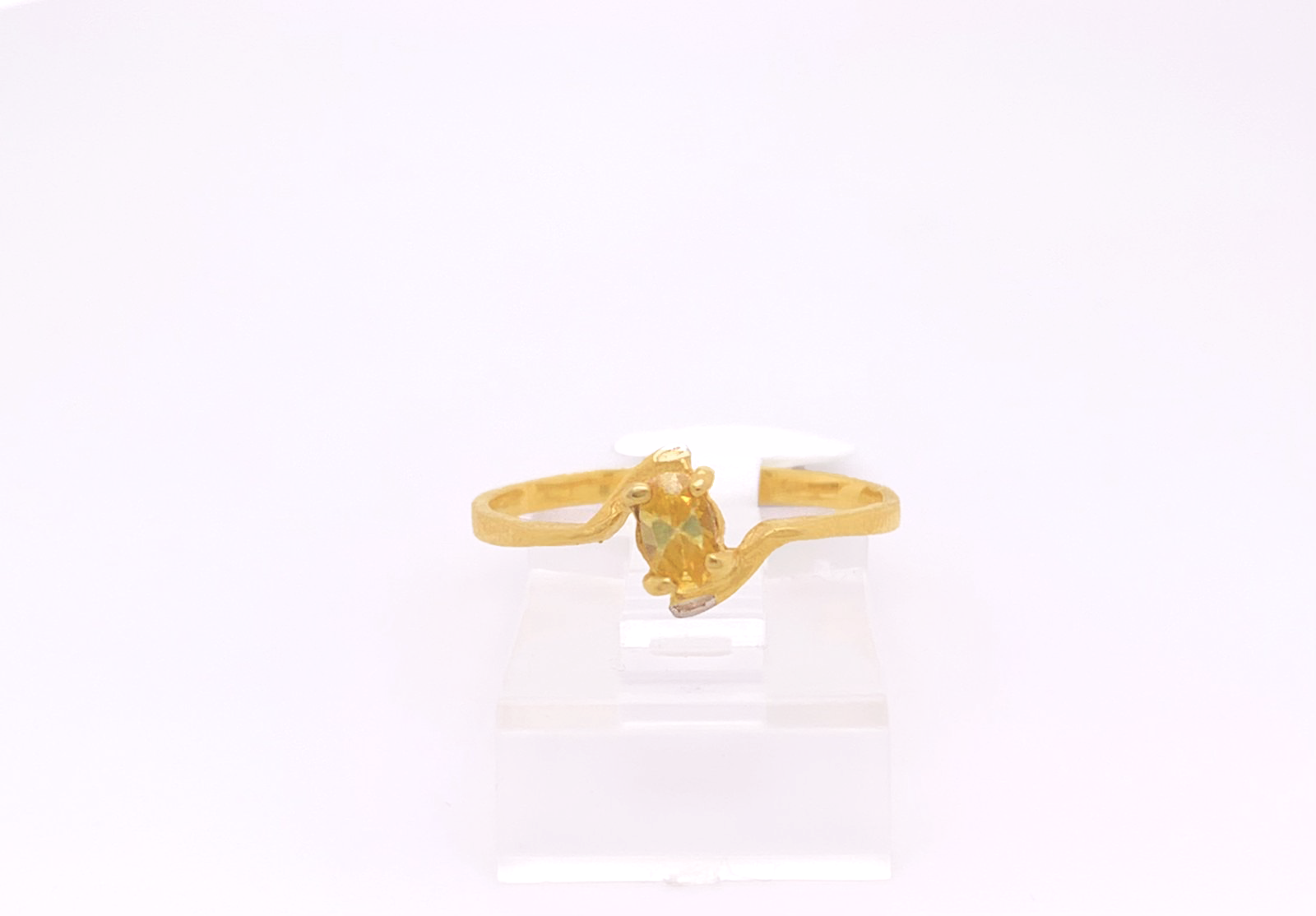 Gold Ladie Ring