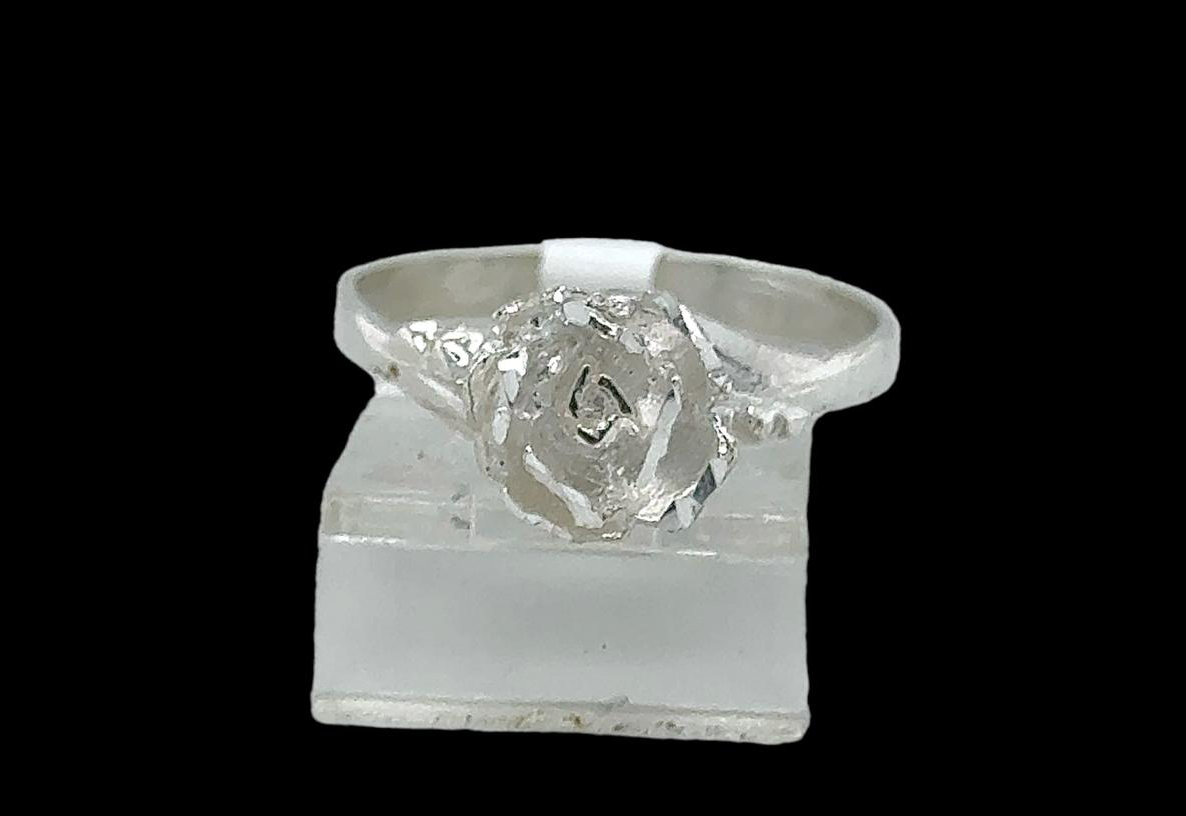 Silver Ladie Ring