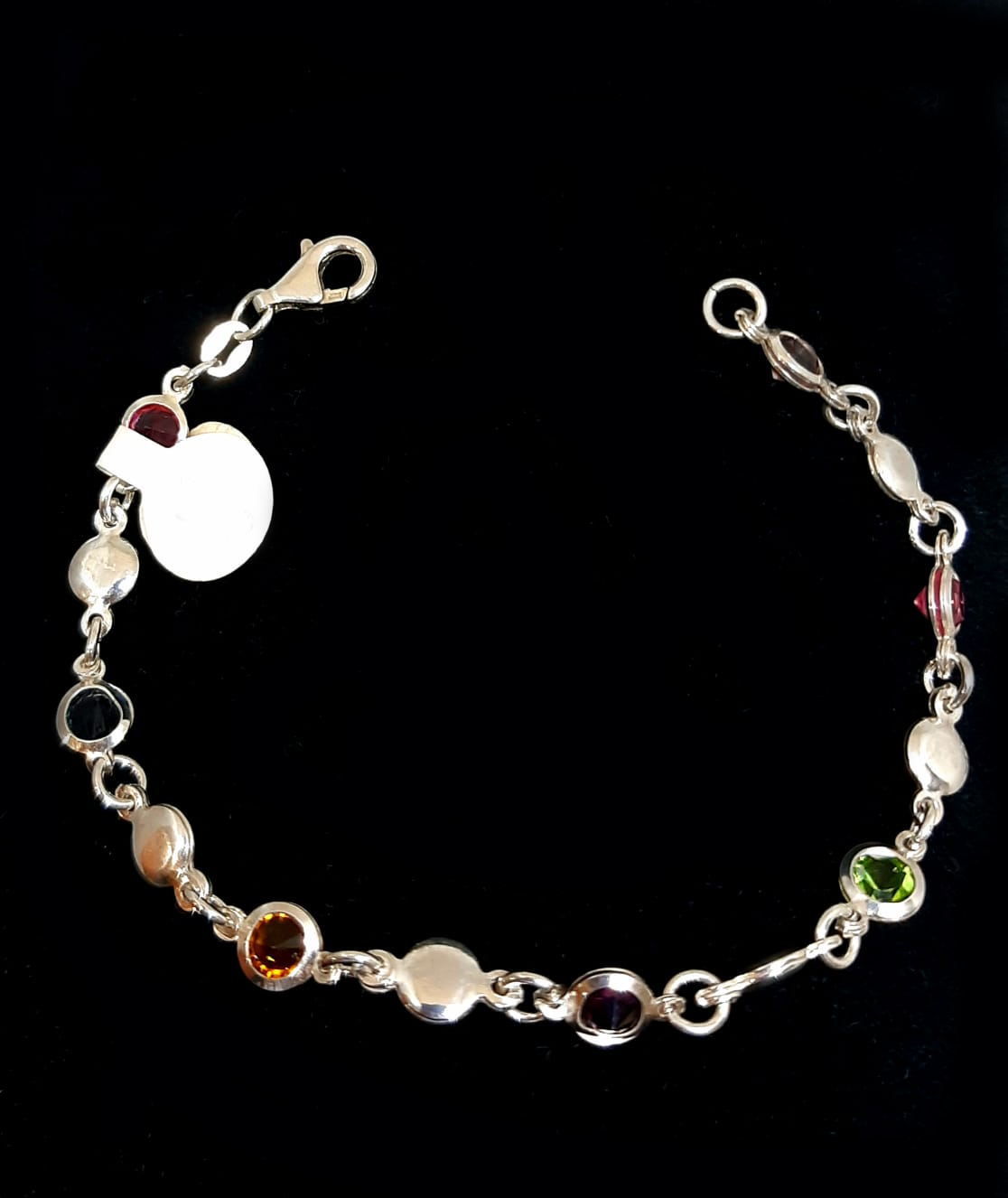 Silver Ladie Hand Band