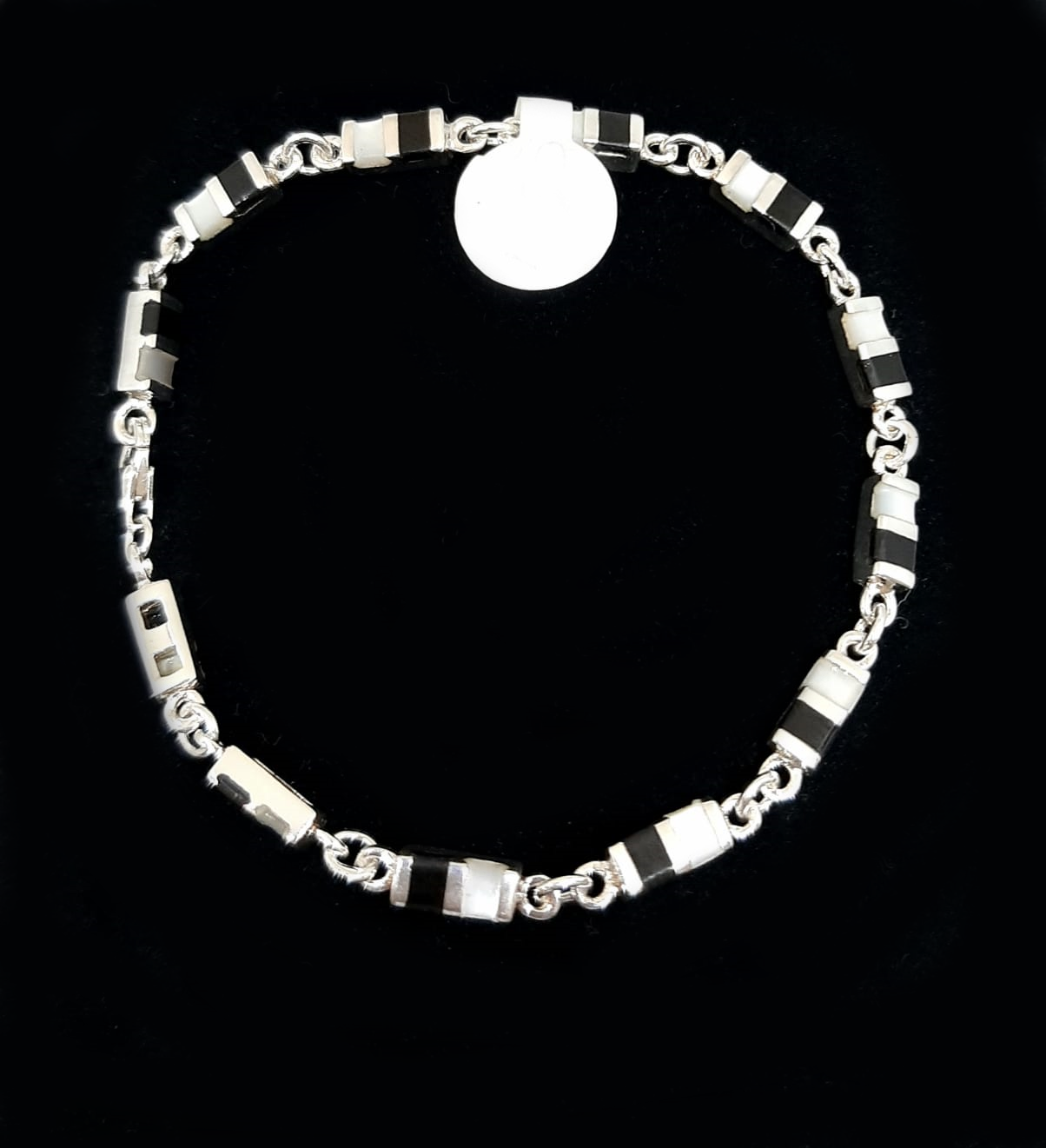 Silver Ladie Hand Band